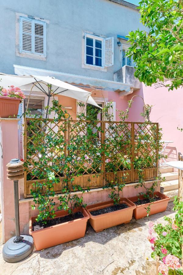 Hotel Vindobona Mali Lošinj Exterior foto