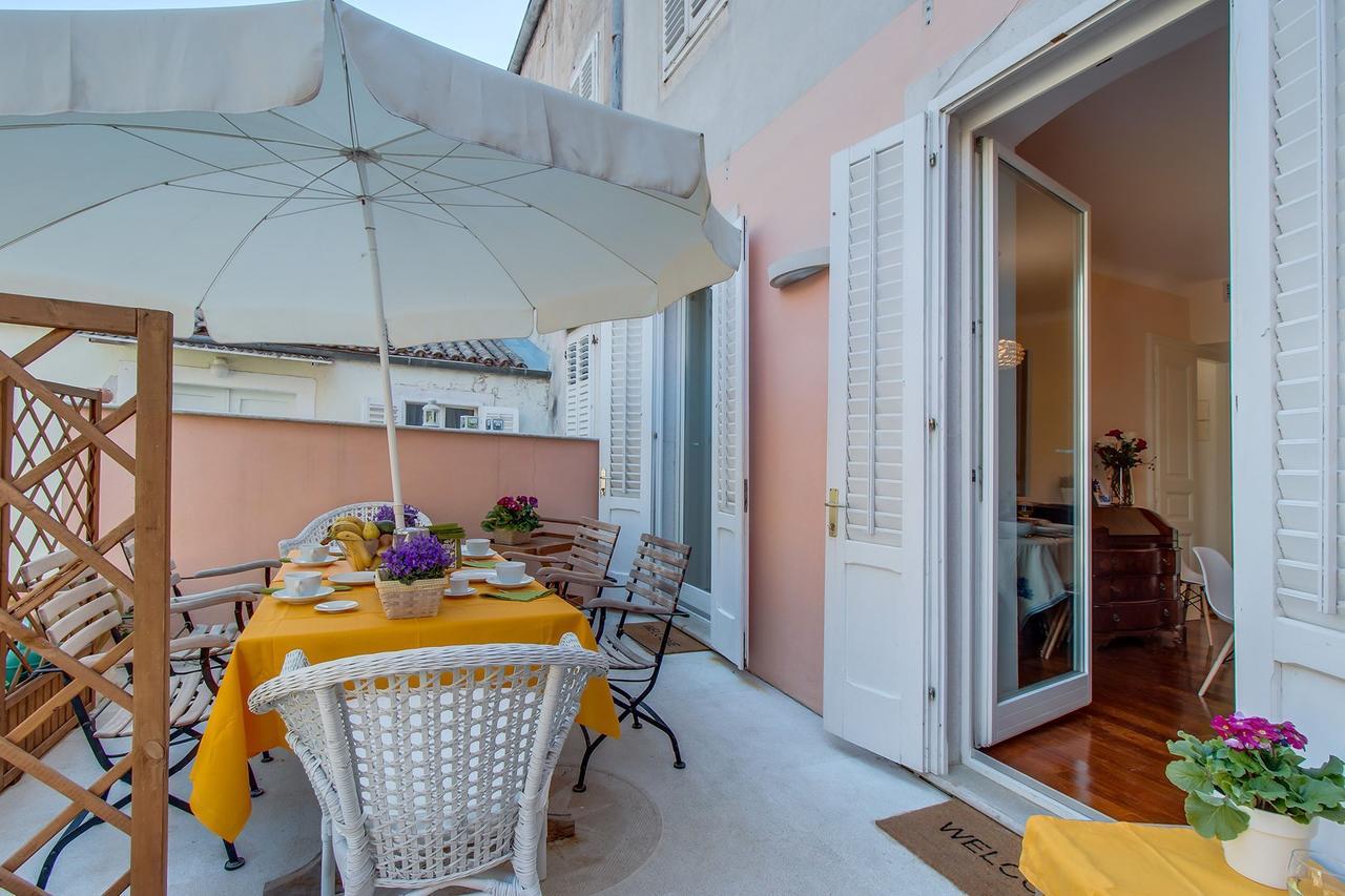 Hotel Vindobona Mali Lošinj Exterior foto